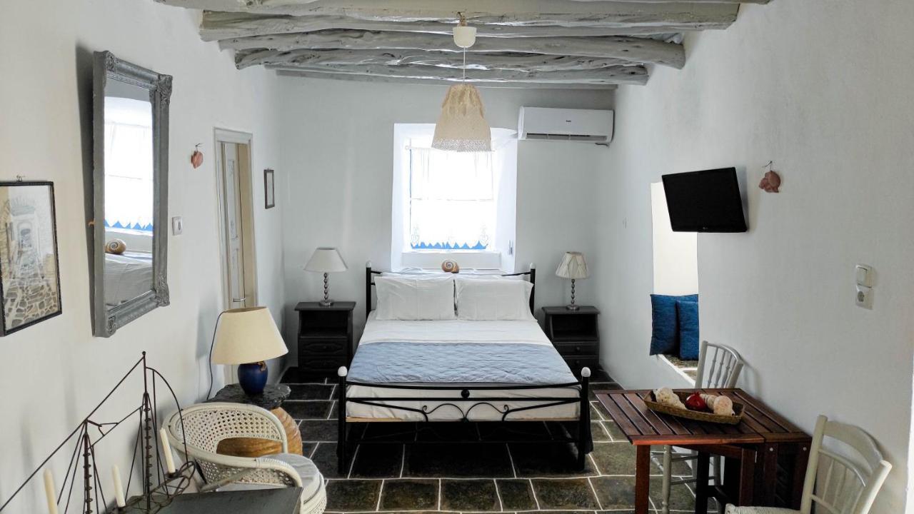 Kastro Gate Apartment ,Entrance To An Ancient Village Kastron  ภายนอก รูปภาพ