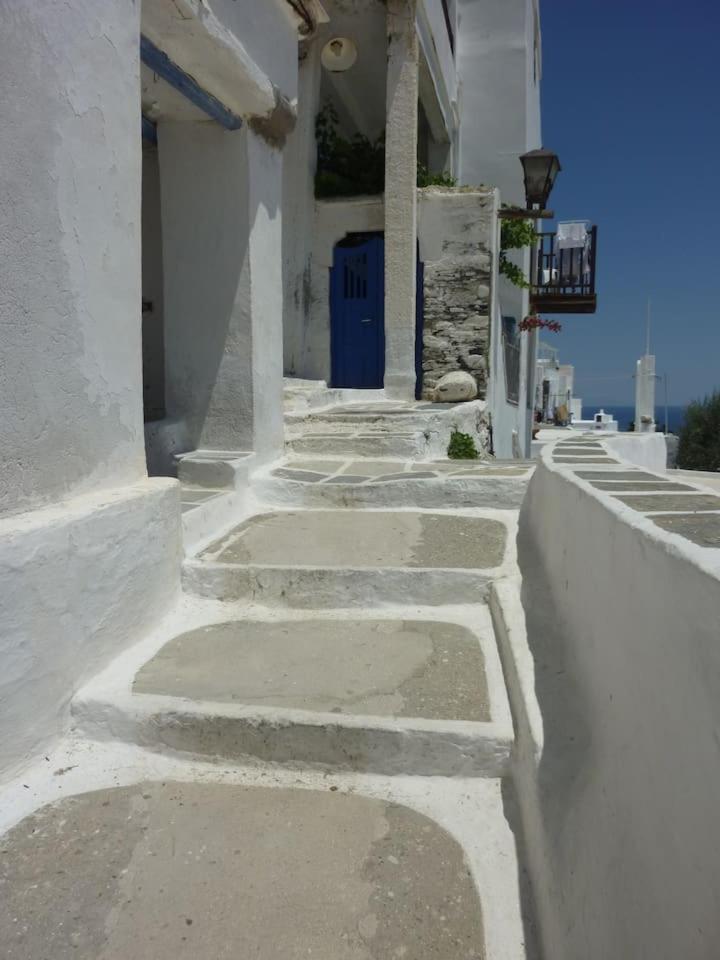 Kastro Gate Apartment ,Entrance To An Ancient Village Kastron  ภายนอก รูปภาพ
