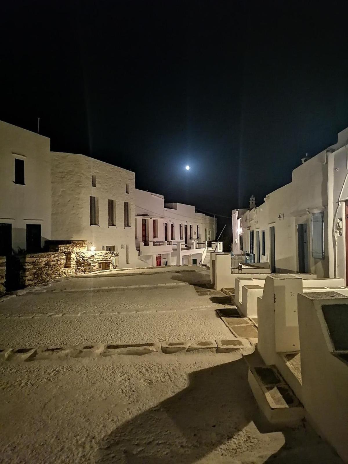 Kastro Gate Apartment ,Entrance To An Ancient Village Kastron  ภายนอก รูปภาพ
