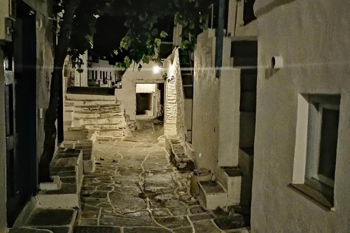 Kastro Gate Apartment ,Entrance To An Ancient Village Kastron  ภายนอก รูปภาพ